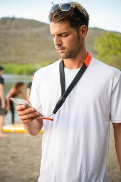 Itiwit IPX8 Waterproof Phone Pouch 6.3''x3.5'' -clothing Shop 8362014 context image 2292061