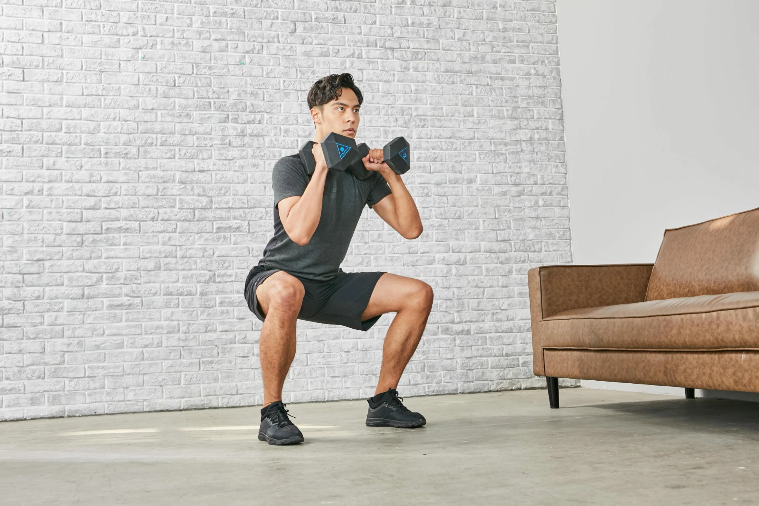 Domyos Weight Training Hex Dumbbell 5.5 Lbs 10 Domyos Weight Training Hex Dumbbell 5.5 Lbs - Image 10