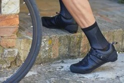 Road And Gravel Cycling Leather Lace-Up SPD Shoes GRVL 520 - Black -clothing Shop 8403019 context image 1617057