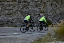 Van Rysel 520 Insulated And High Visibility Winter Cycling Vest -clothing Shop 8529335 product image 1772417