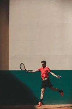 Adult Tennis Racket Power Pro TR990 300g - Red/Black -clothing Shop 8646121 context image 2166203